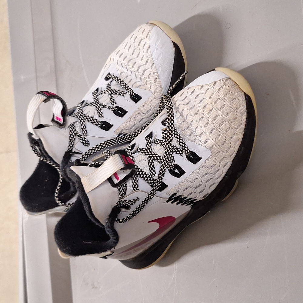 COPY - Nike LeBron Witness V 5 2020 Basketball Shoes CT4629-008 Air Zoom Youth …